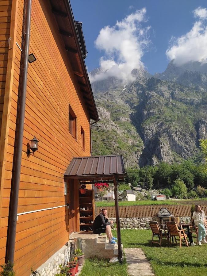 Guesthouse Mehmeti Valbone Exterior foto