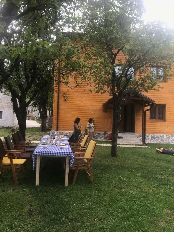 Guesthouse Mehmeti Valbone Exterior foto
